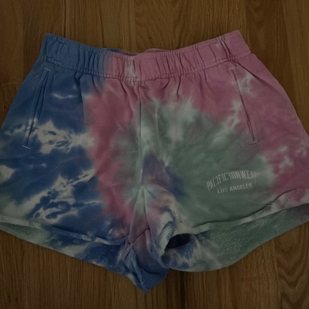 Brandy Melville shorts